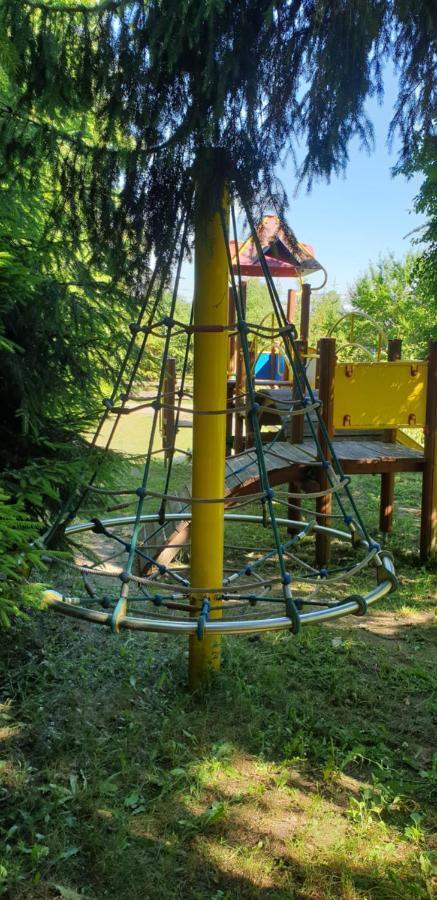 Siedlisko Pod Debem Hotel Wilimy Kültér fotó